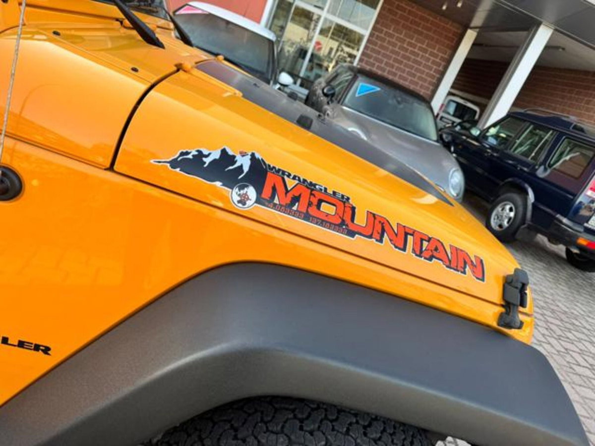Jeep Wrangler 2.8 CRD DPF Mountain Auto (7)