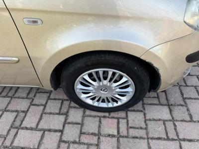 Lancia Musa 1.4 16V Oro (6)