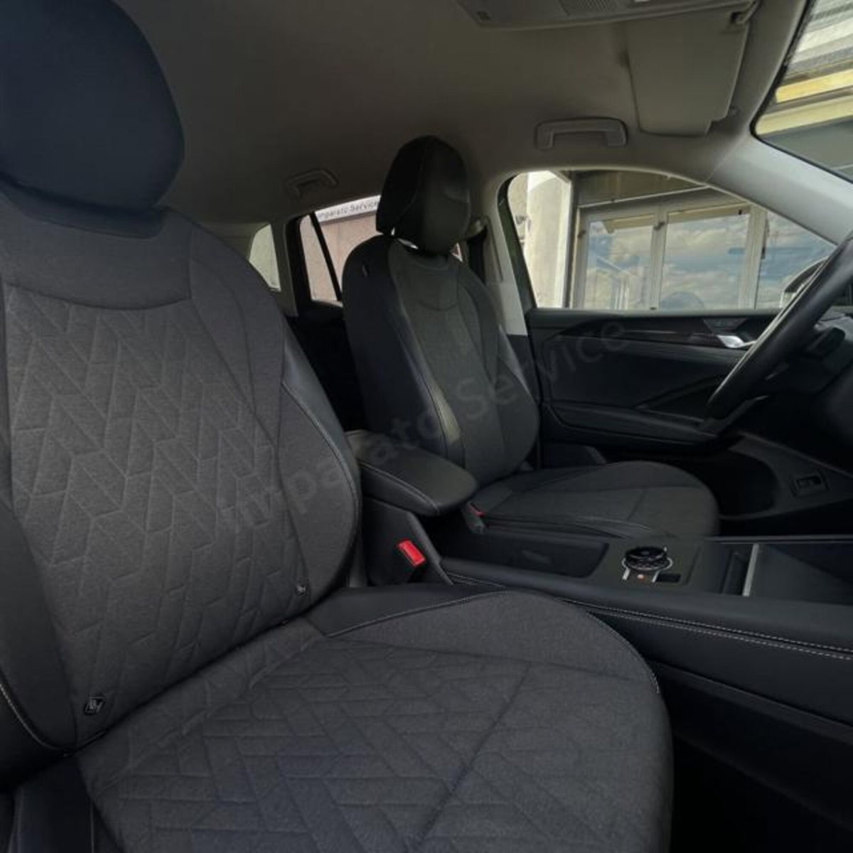 Volkswagen Tiguan 2.0 tdi Life 150cv dsg (15)