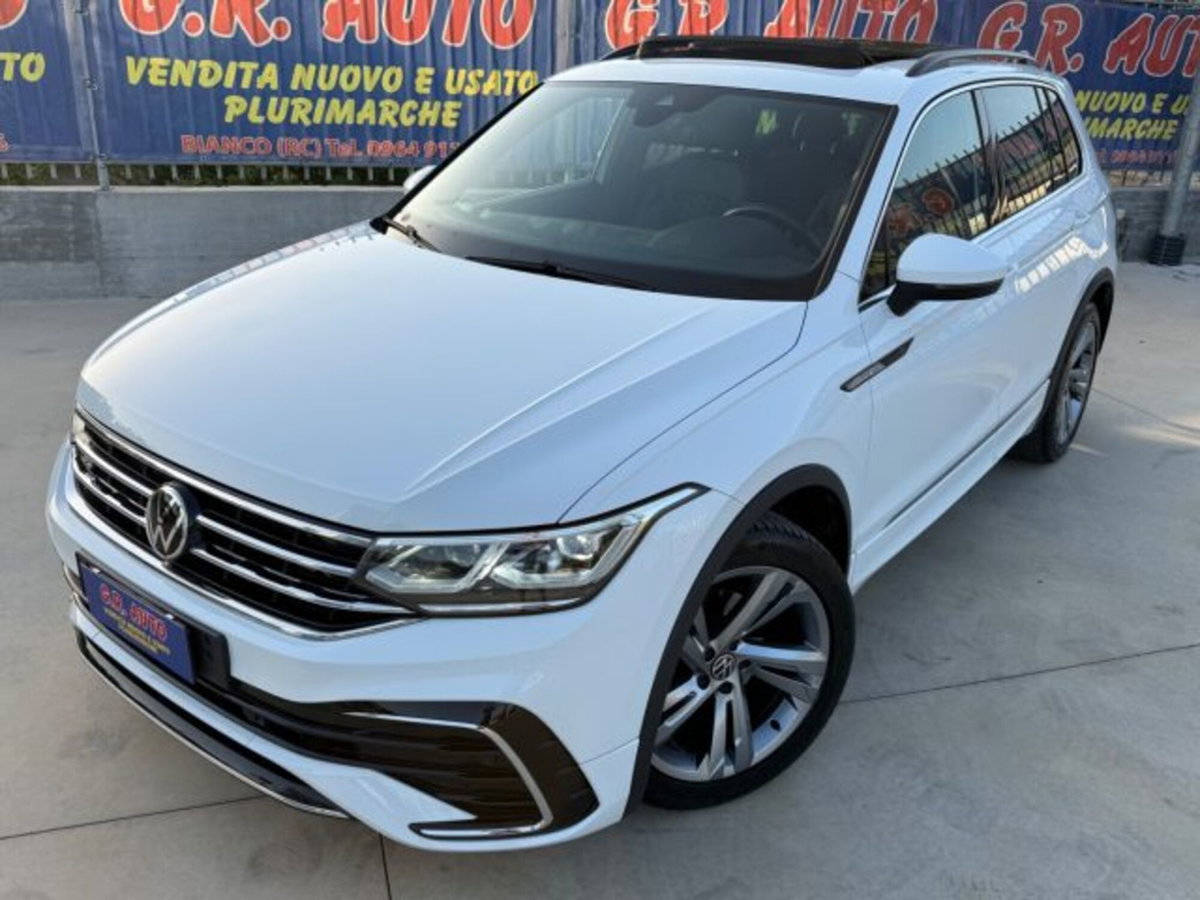 Volkswagen Tiguan 2.0 tdi R-Line 150cv dsg