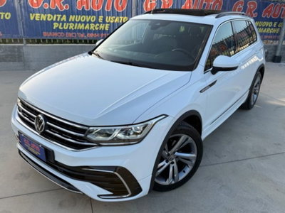 Volkswagen Tiguan 2.0 tdi R-Line 150cv dsg usata