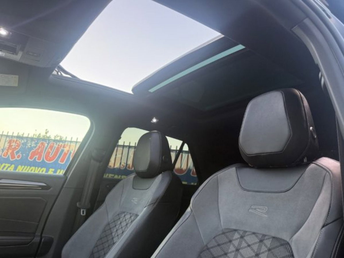 Volkswagen T-Roc 2.0 tdi R-Line 4motion 150cv dsg (15)