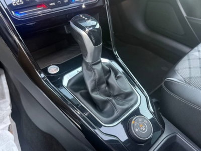Volkswagen T-Roc 2.0 tdi R-Line 4motion 150cv dsg (16)