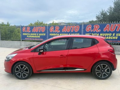 Renault Clio 1.5 dCi 75CV 5 porte Confort (6)