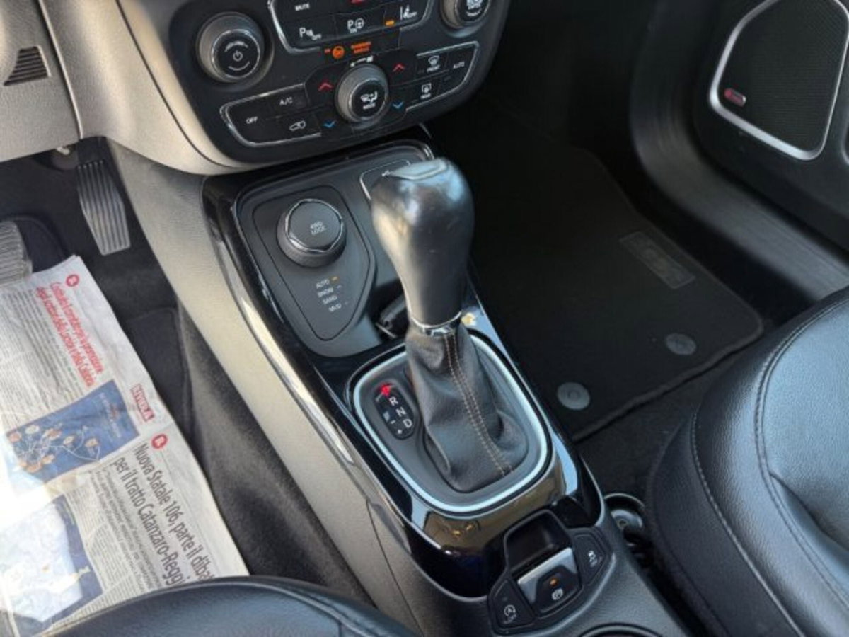 Jeep Compass 2.0 Multijet II 4WD Limited (16)