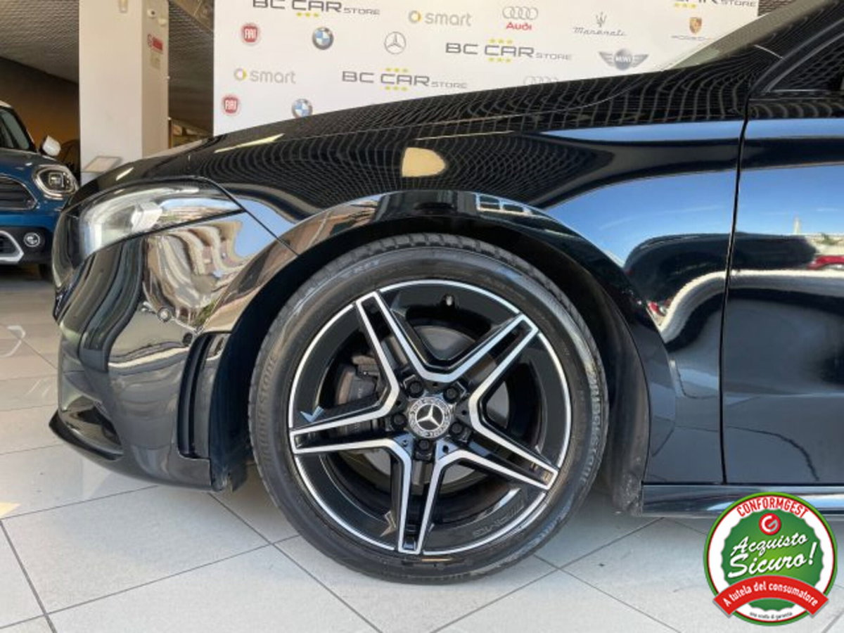 Mercedes-Benz Classe A 180 d AMG Line Premium Plus auto (19)