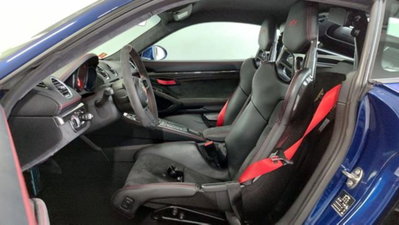 Porsche 718 Cayman  Cayman 4.0 GT4 (7)