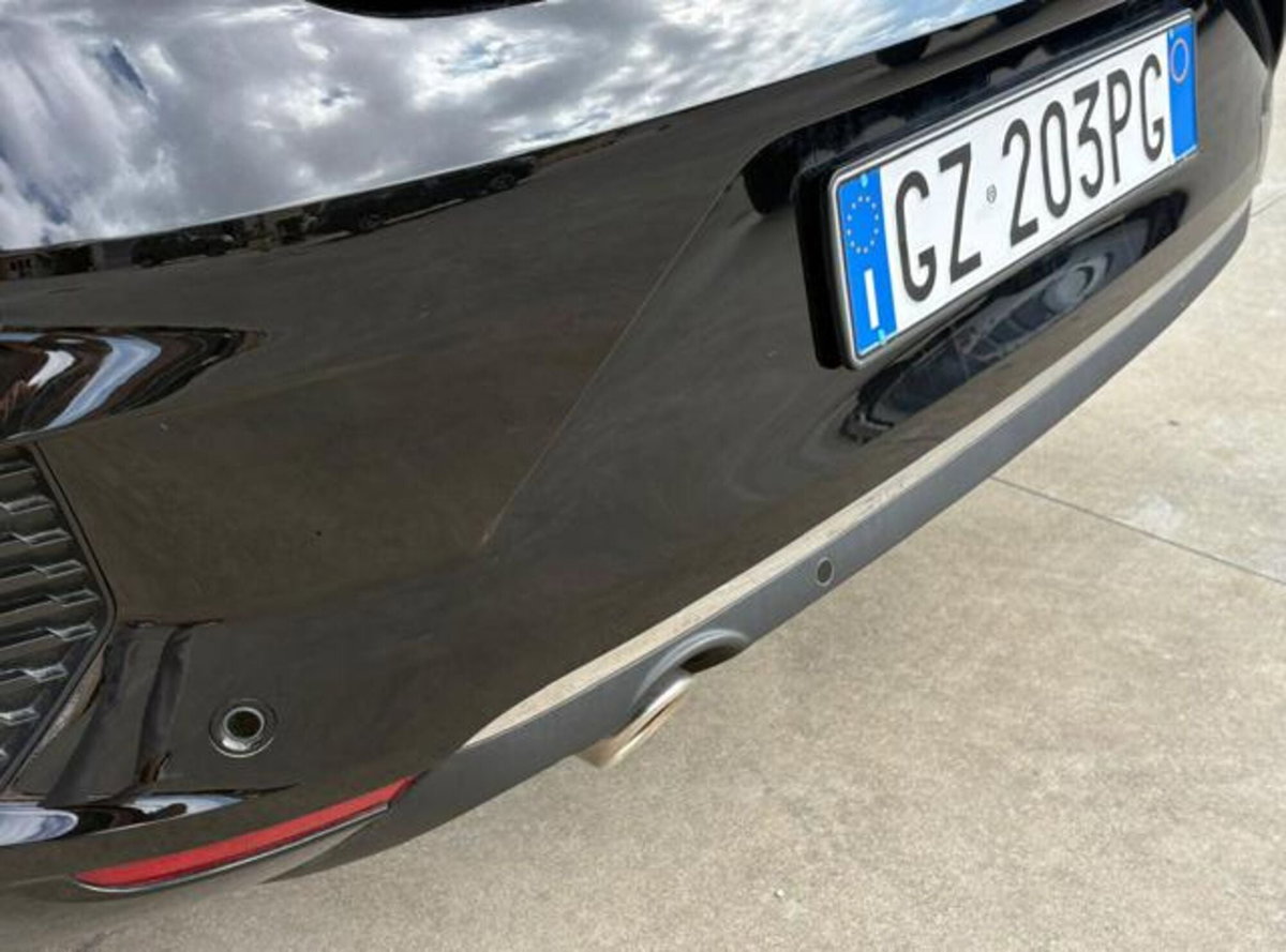 Renault Clio TCe 90 CV 5 porte Techno (10)