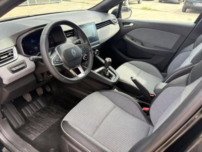 Renault Clio TCe 90 CV 5 porte Techno (12)
