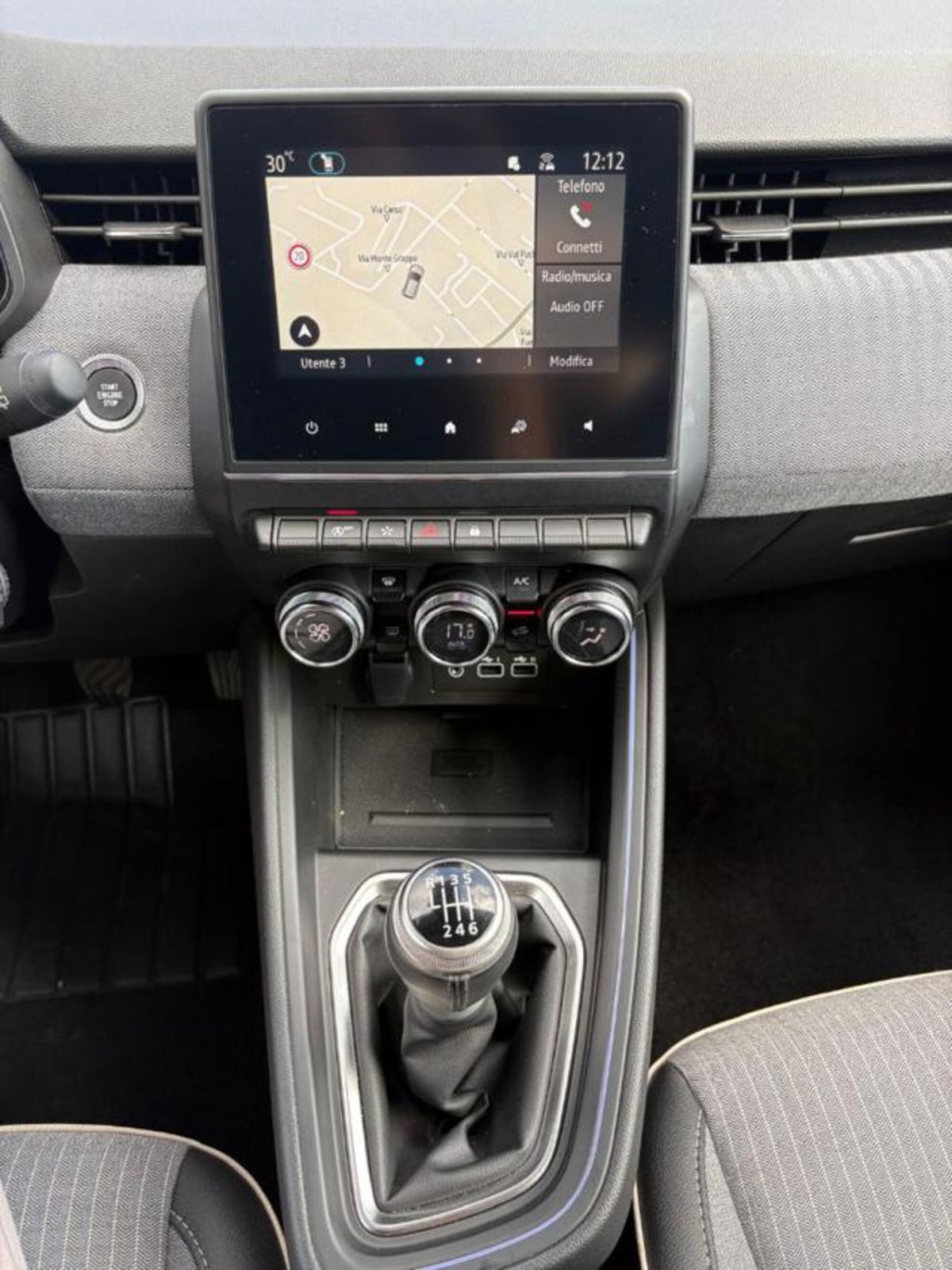 Renault Clio TCe 90 CV 5 porte Techno (17)