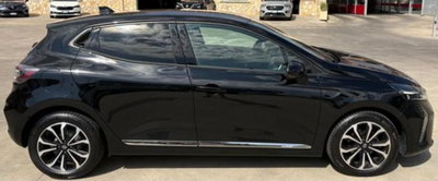 Renault Clio TCe 90 CV 5 porte Techno (6)