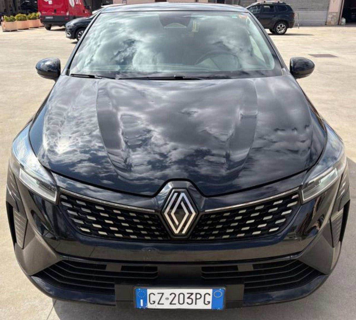 Renault Clio TCe 90 CV 5 porte Techno (8)
