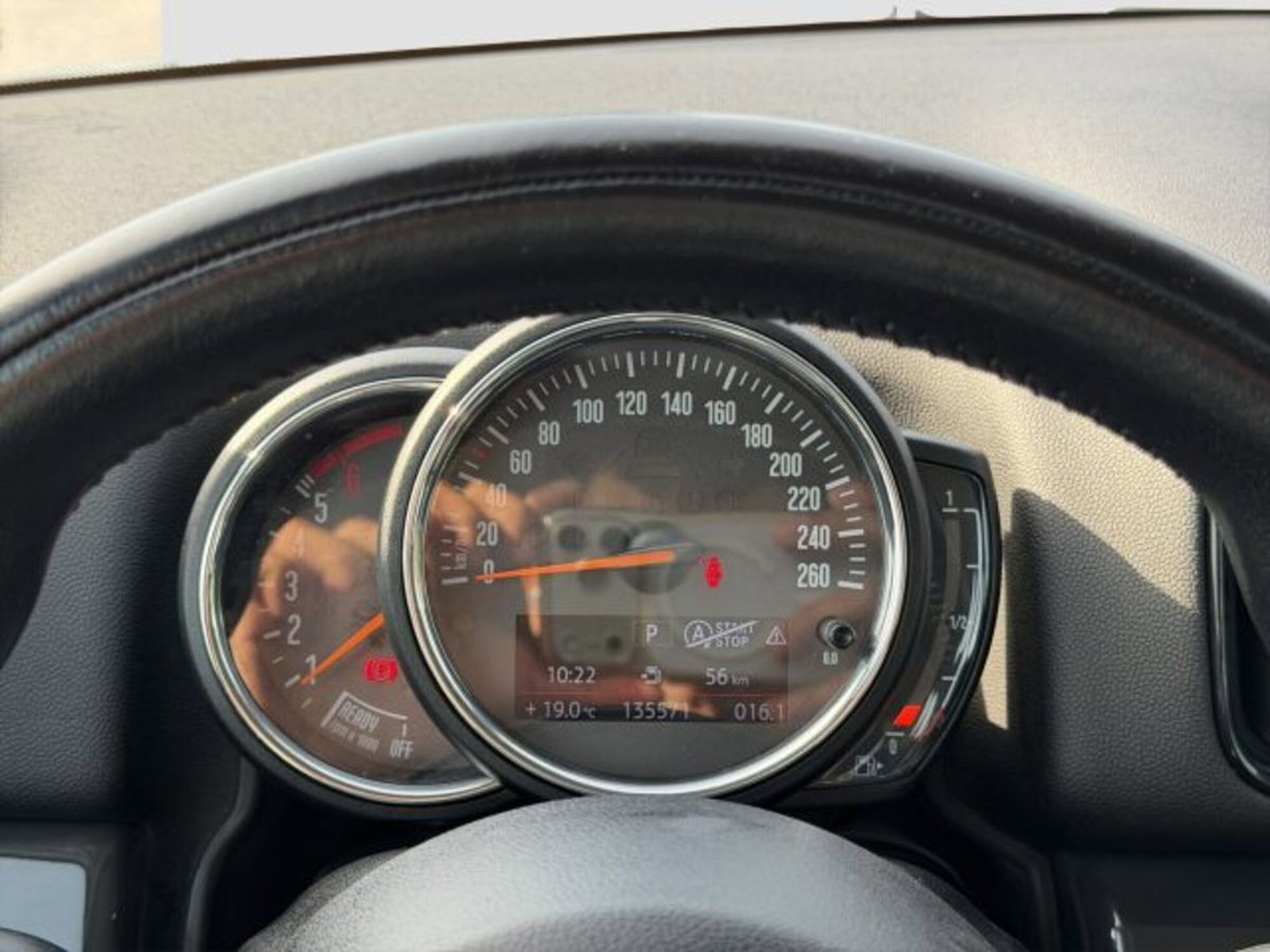 MINI Mini Countryman 2.0 Cooper D Essential Countryman (15)