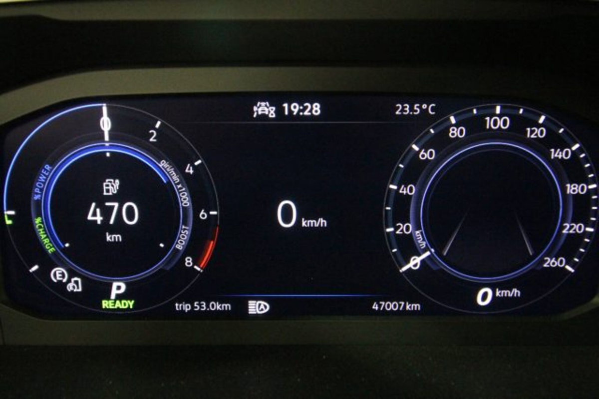 Volkswagen Tiguan 1.4 TSI eHYBRID DSG Life (8)