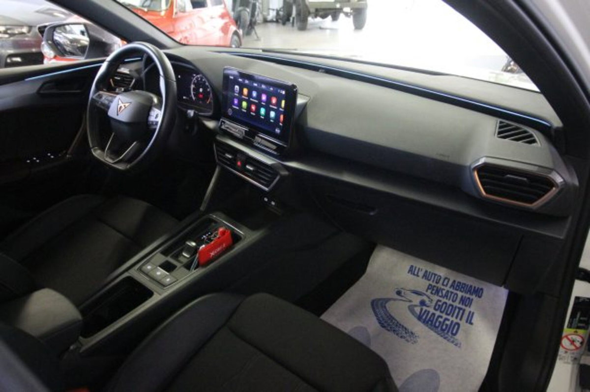 Cupra Leon Station Wagon Leon Sportstourer 1.5 hybrid 150cv dsg (10)