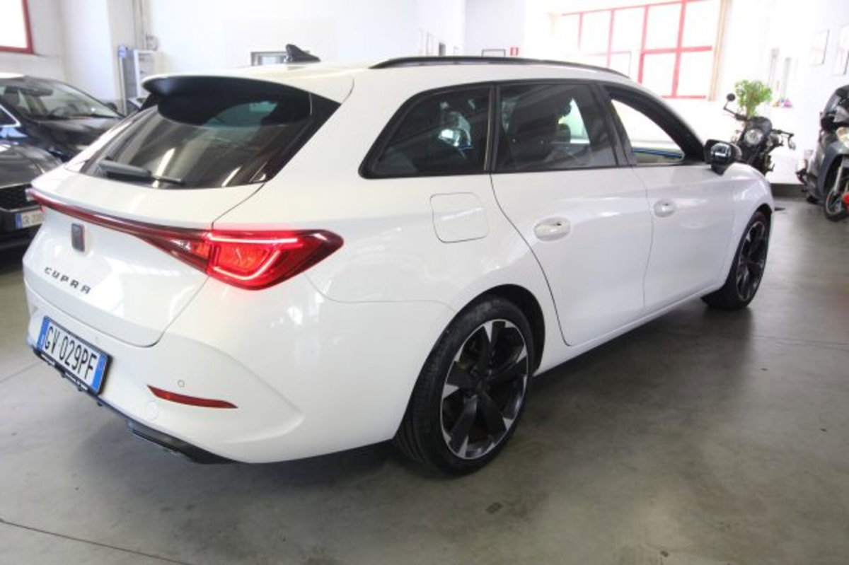 Cupra Leon Station Wagon Leon Sportstourer 1.5 hybrid 150cv dsg (5)