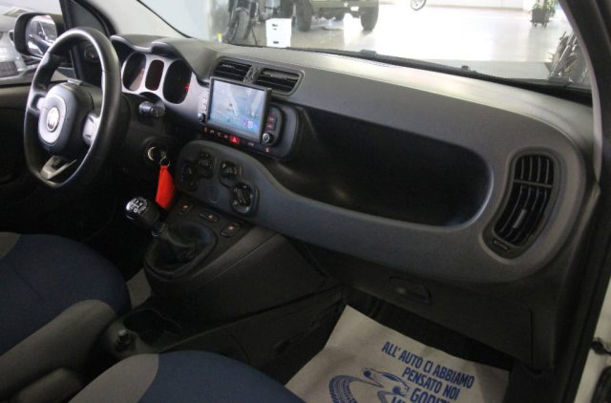 Fiat Panda 1.3 MJT 80 CV S&S 4x4 (10)