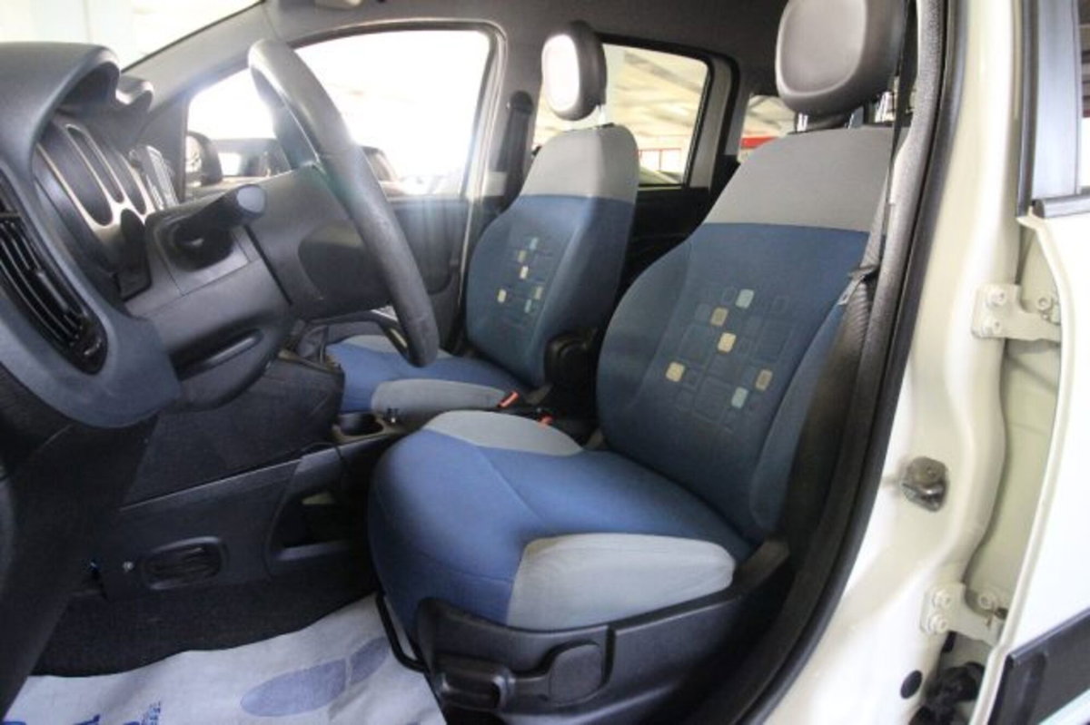 Fiat Panda 1.3 MJT 80 CV S&S 4x4 (19)