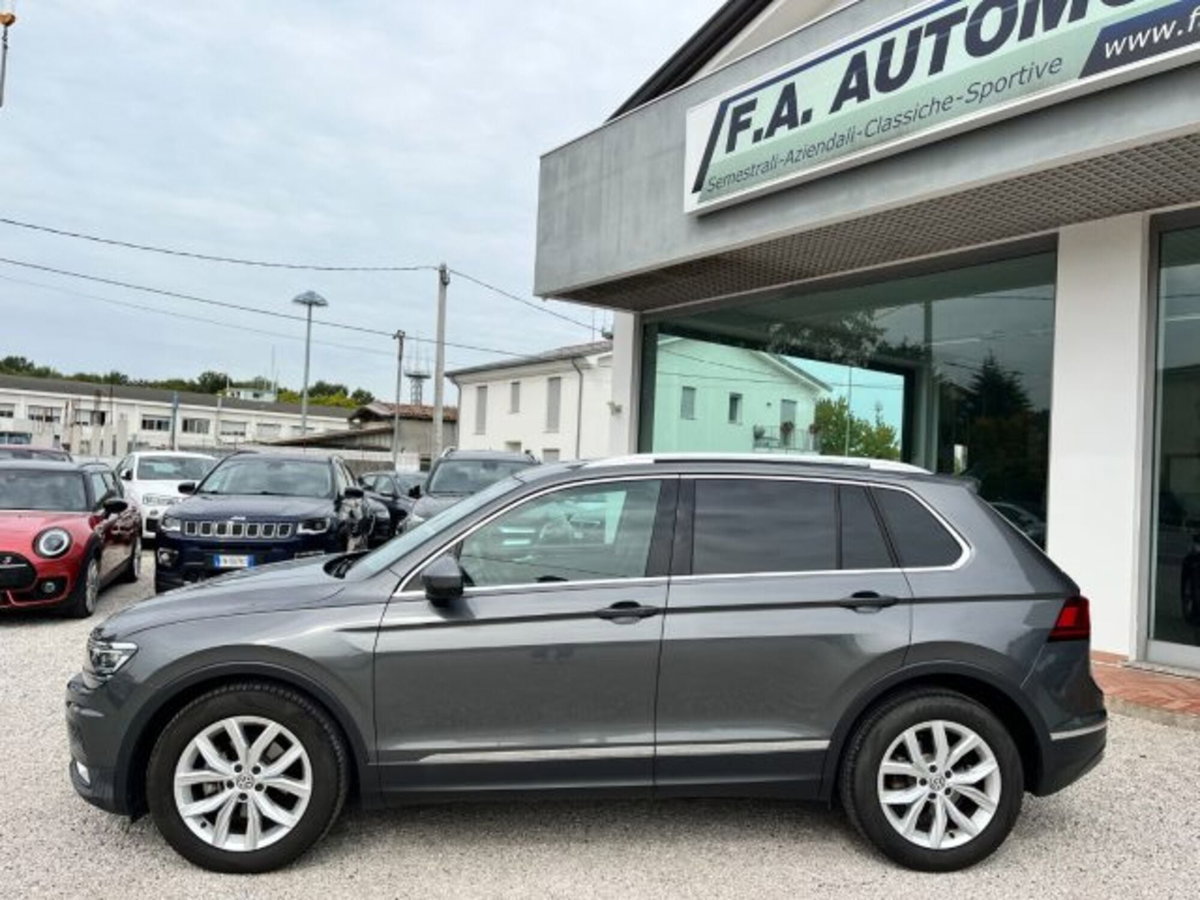 Volkswagen Tiguan 2.0 TDI SCR DSG Executive BlueMotion Technology (10)