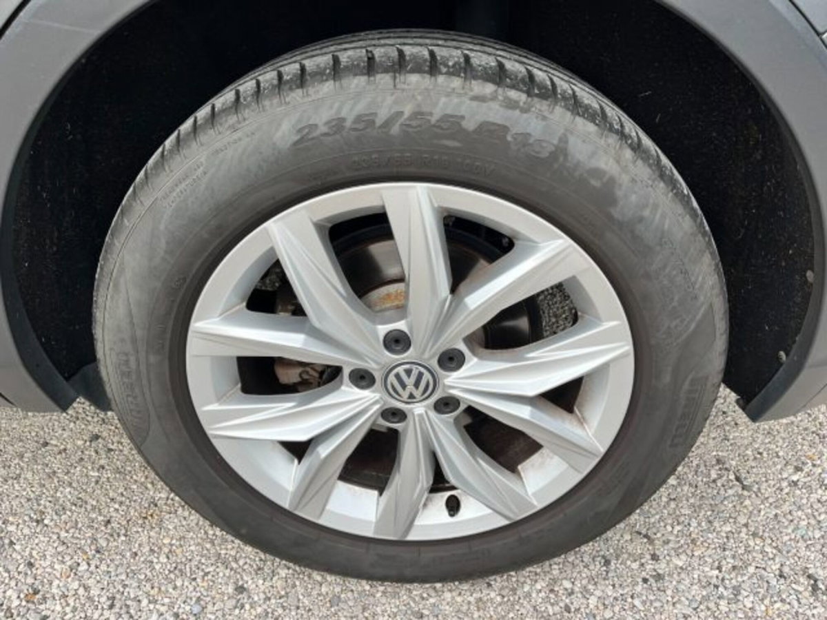 Volkswagen Tiguan 2.0 TDI SCR DSG Executive BlueMotion Technology (11)
