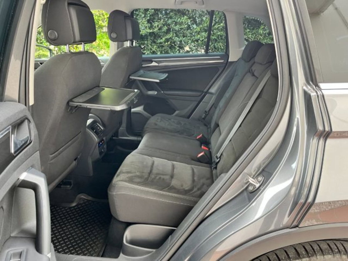 Volkswagen Tiguan 2.0 TDI SCR DSG Executive BlueMotion Technology (9)