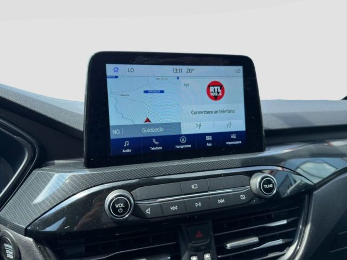Ford Kuga 2.5 Plug In Hybrid 225 CV CVT 2WD ST-Line (17)