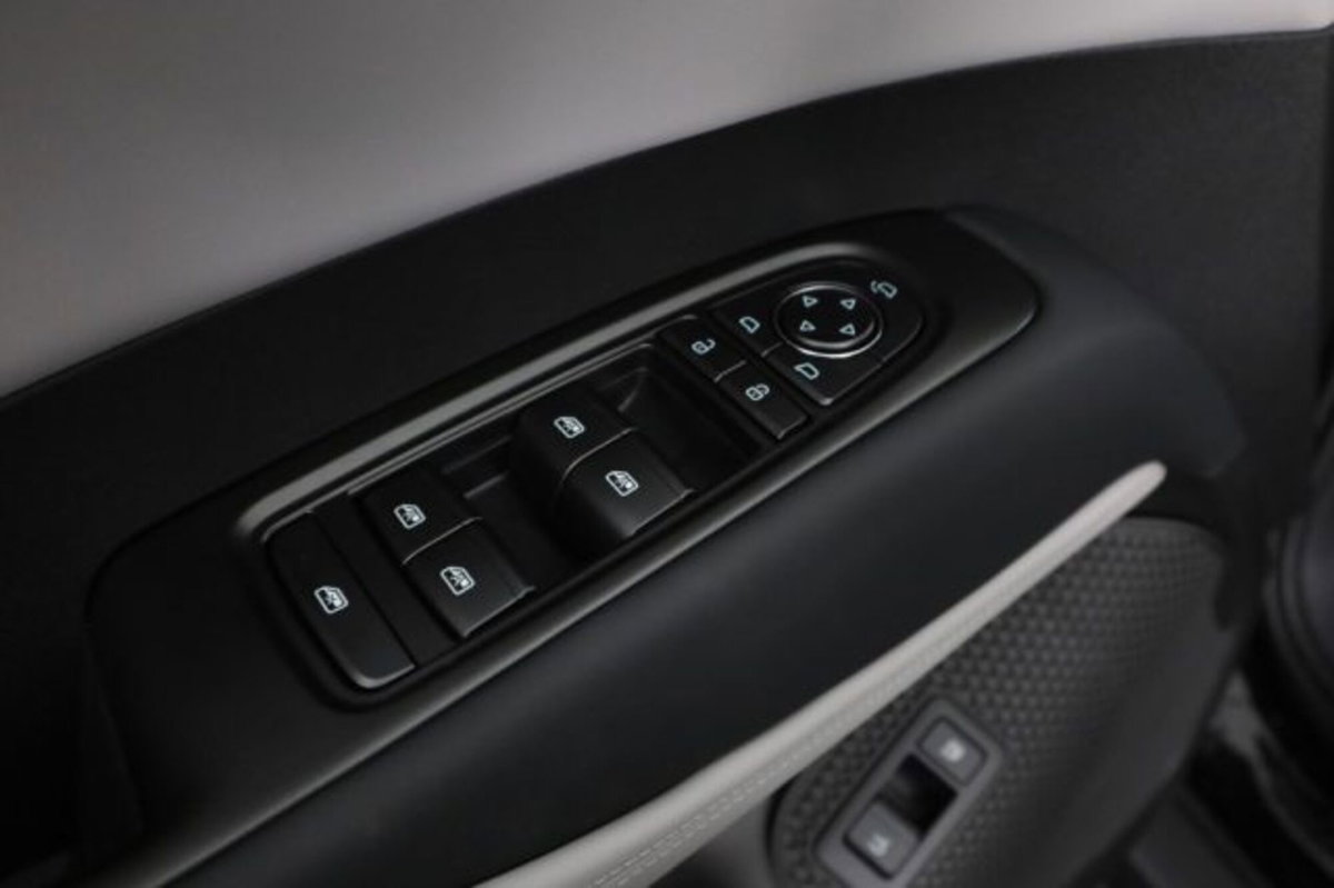Byd Seal 6 DM-i 1.5 phev Comfort Lite (15)