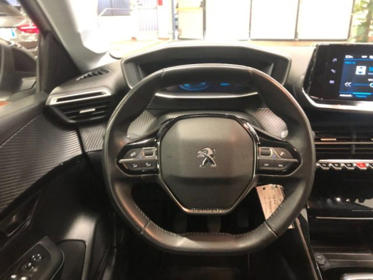 Peugeot 208 PureTech 100 Stop&Start 5 porte Allure (13)