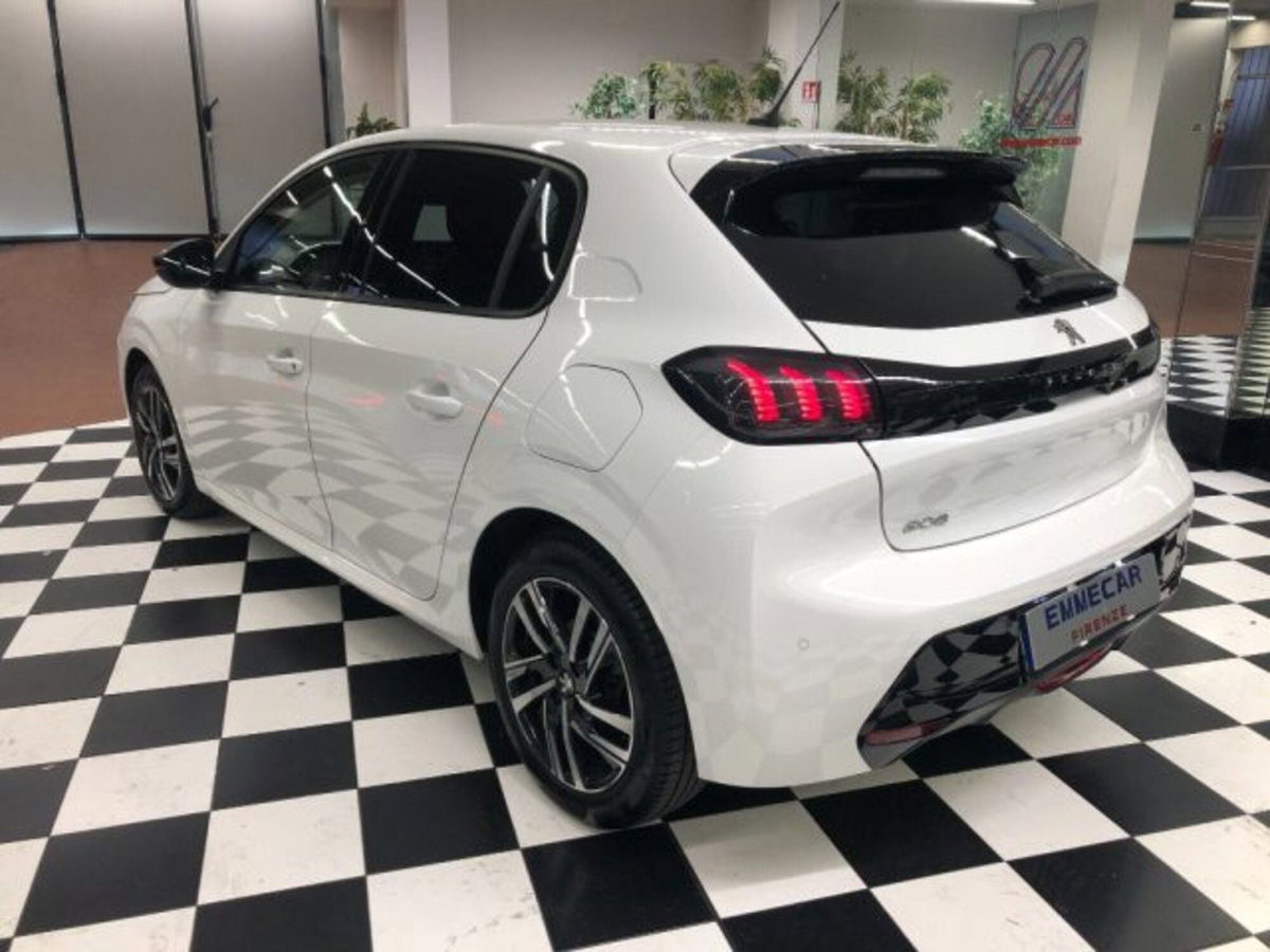 Peugeot 208 PureTech 100 Stop&Start 5 porte Allure (4)