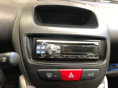Citroen C1 1.0 5 porte airdream Pulp Techno (14)