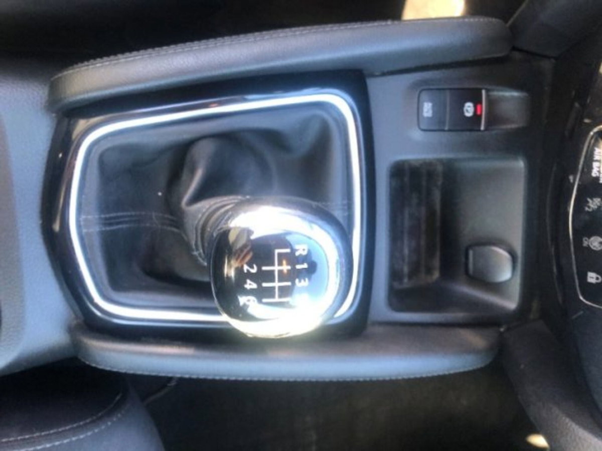 Nissan Qashqai 1.5 dCi 115 CV DCT Business (12)