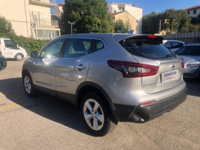 Nissan Qashqai 1.5 dCi 115 CV DCT Business (4)