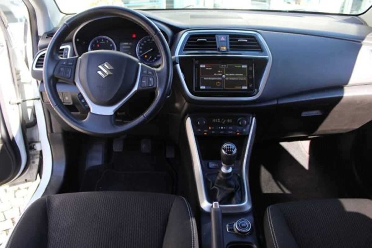 Suzuki S-Cross 1.4 Boosterjet 4WD All Grip Cool (9)