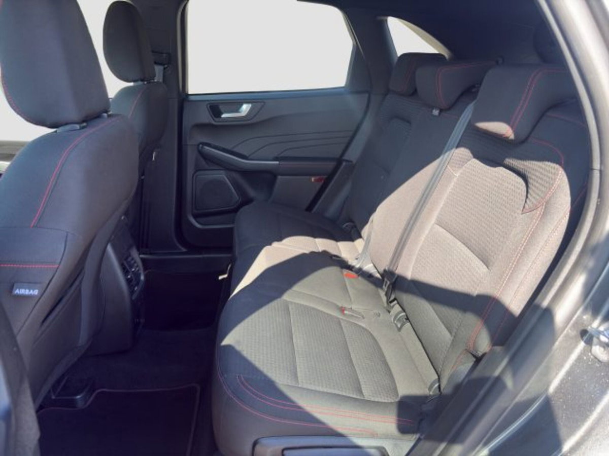 Ford Kuga 2.5 Plug In Hybrid 225 CV CVT 2WD ST-Line (10)