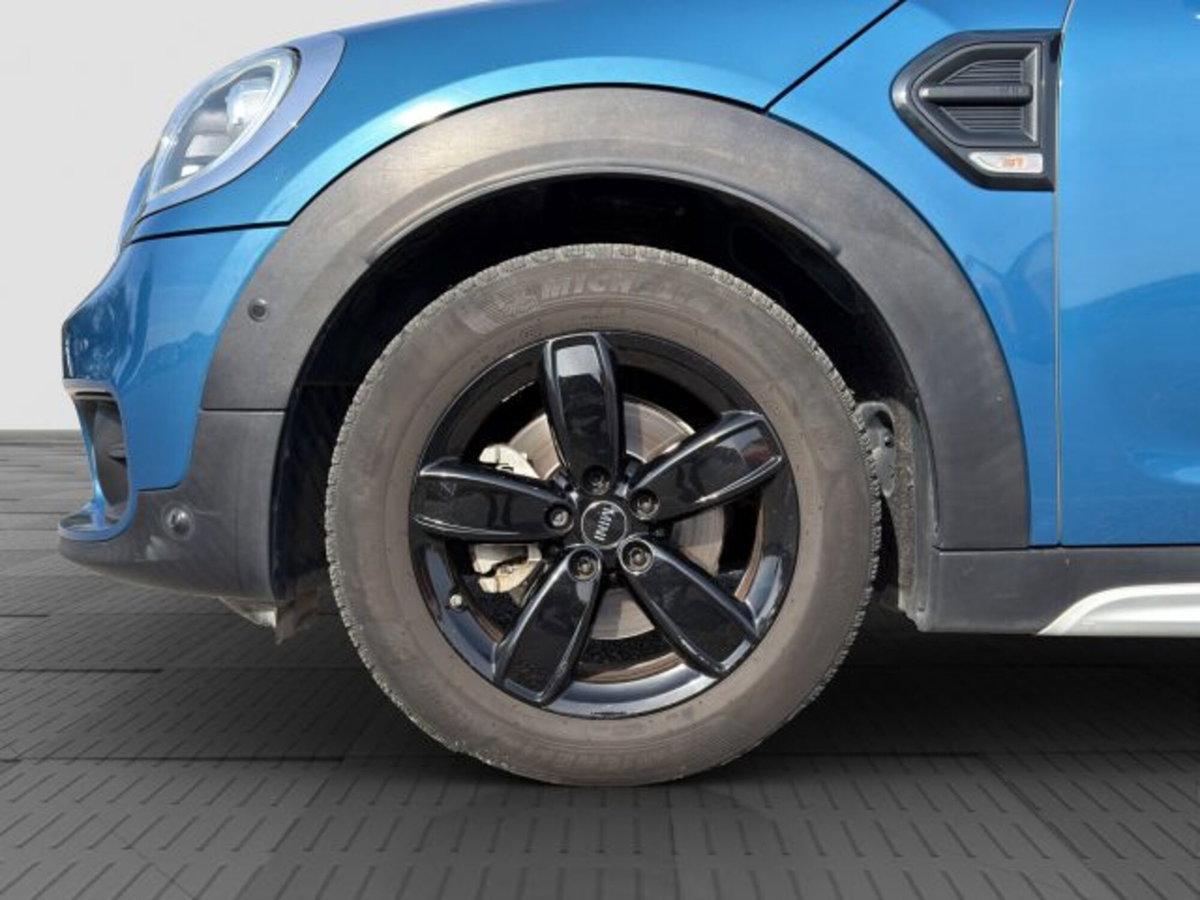MINI Mini Countryman 2.0 Cooper D Essential Countryman (16)