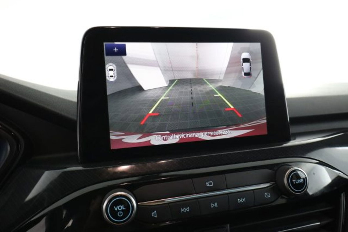 Ford Kuga 2.5 Plug In Hybrid 225 CV CVT 2WD ST-Line (12)