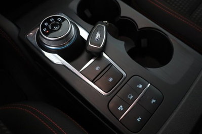 Ford Kuga 2.5 Plug In Hybrid 225 CV CVT 2WD ST-Line (14)