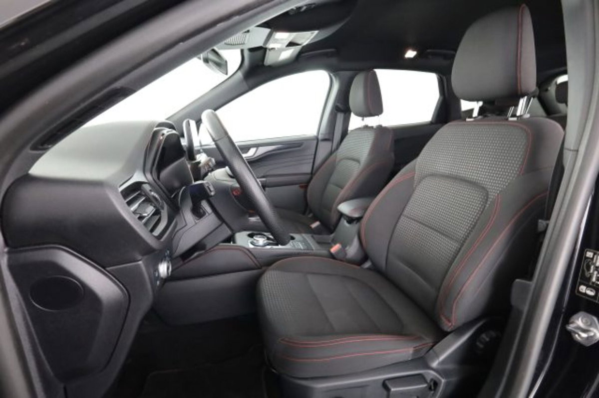 Ford Kuga 2.5 Plug In Hybrid 225 CV CVT 2WD ST-Line (2)