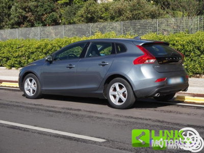 Volvo V40 D2 Geartronic Business (17)