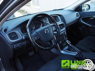 Volvo V40 D2 Geartronic Business (4)