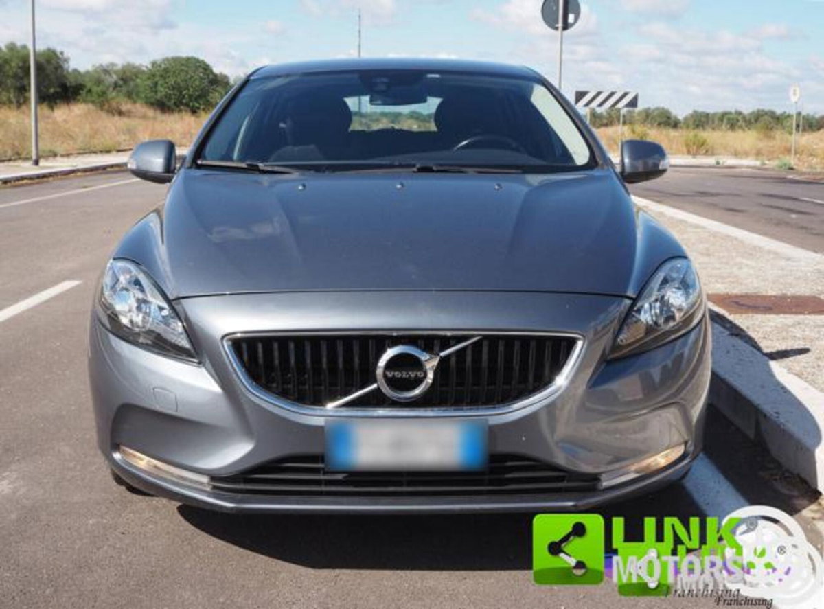 Volvo V40 D2 Geartronic Business (7)