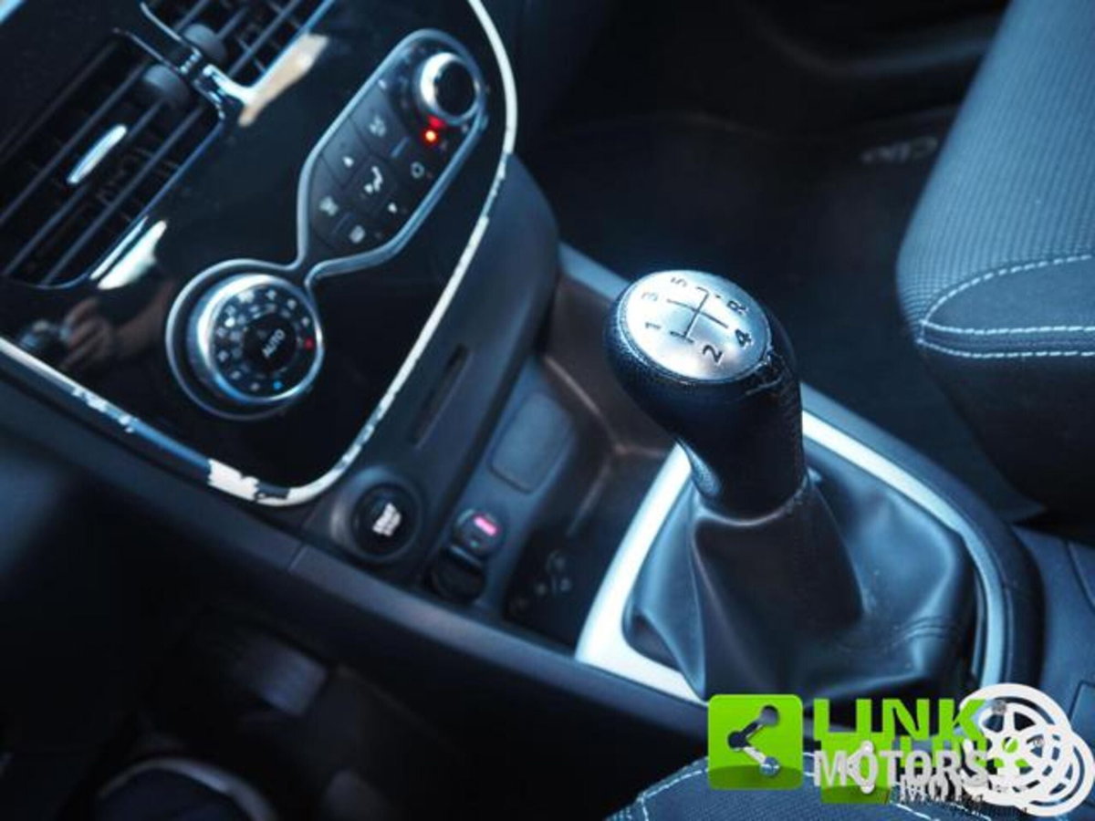Renault Clio dCi 8V 75 CV Start&Stop 5 porte Energy Duel (16)