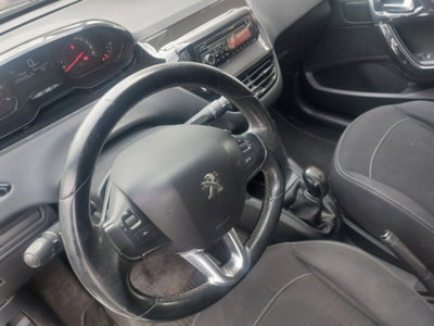 Peugeot 208 HDi 68 CV 5 porte Van (10)