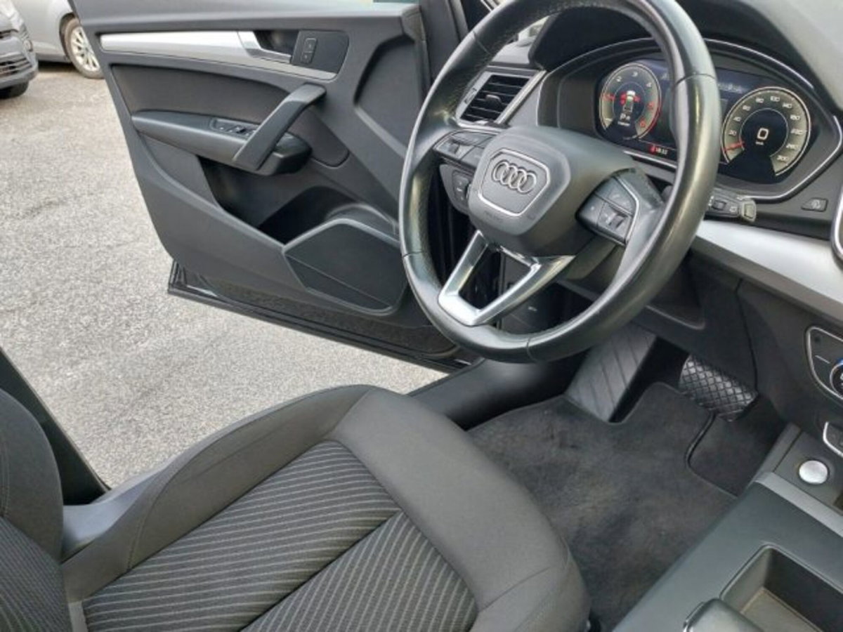 Audi Q5 Sportback 40 2.0 tdi mhev 12V Business Advanced quattro s-tronic (17)