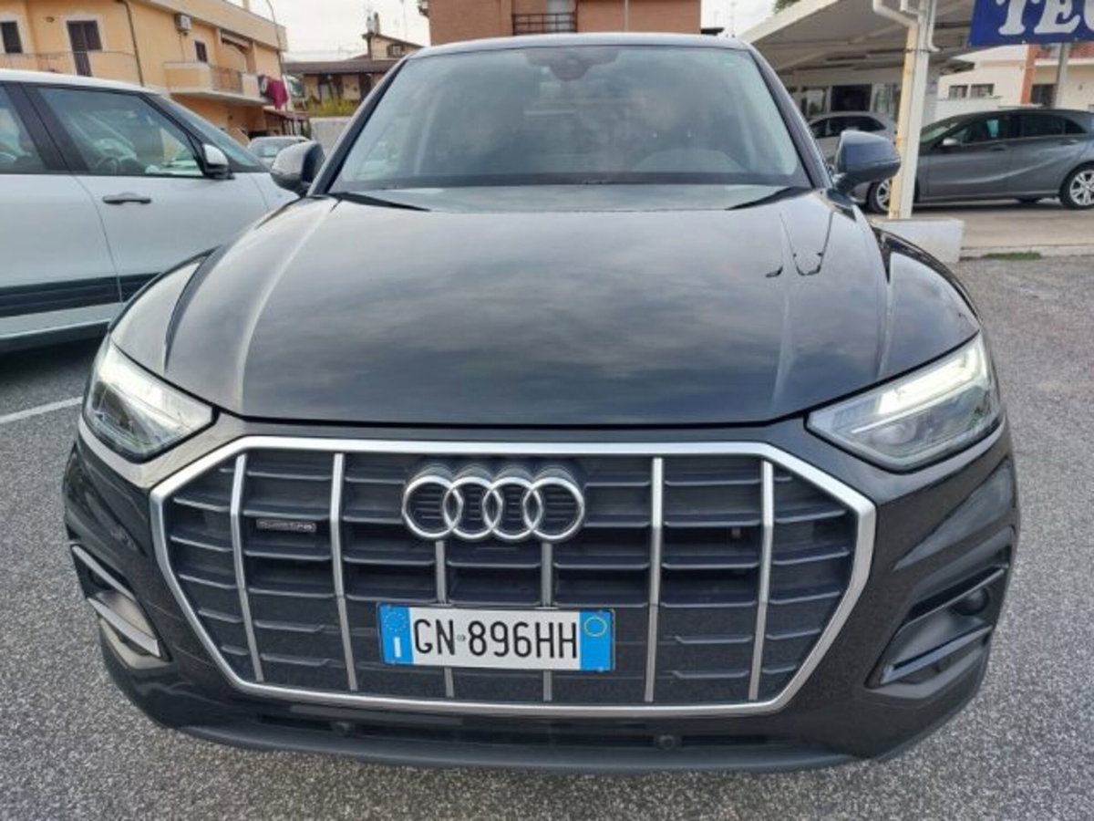 Audi Q5 Sportback 40 2.0 tdi mhev 12V Business Advanced quattro s-tronic (2)