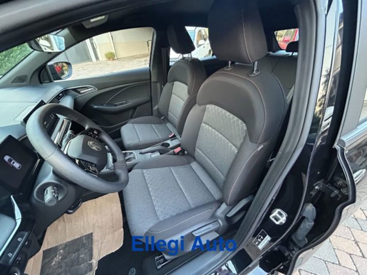 Mg MG3 1.5 Standard (15)