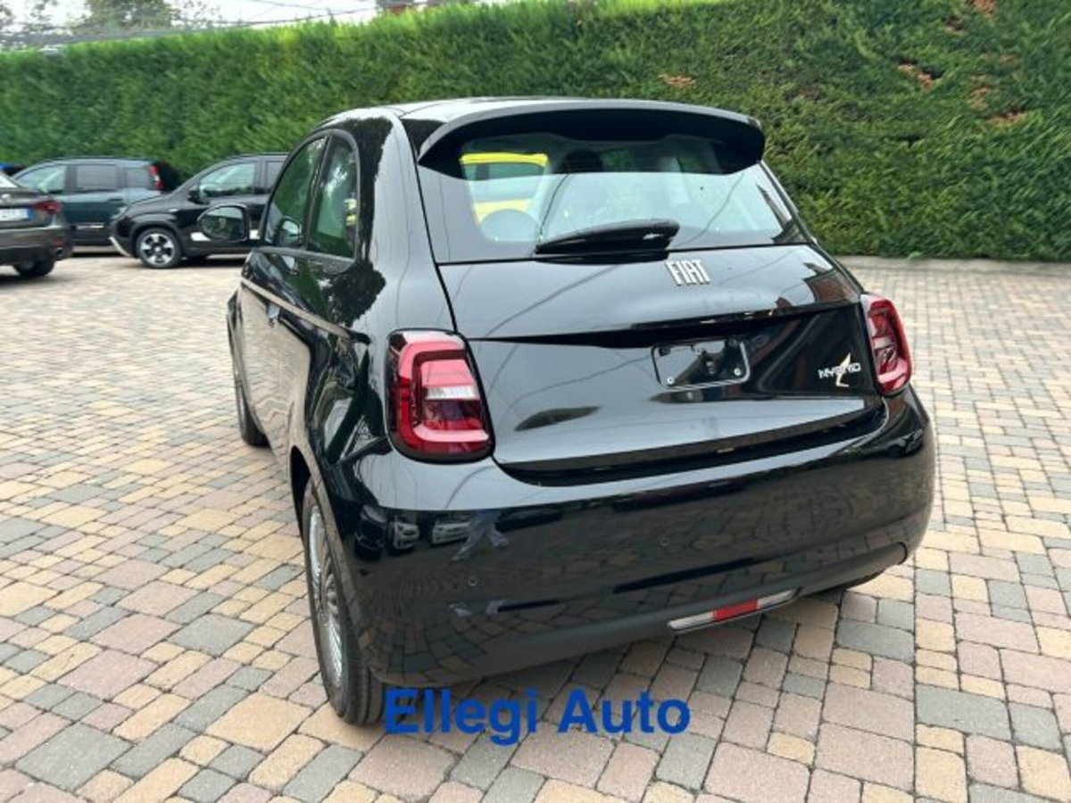 Fiat 500 1.0 hybrid Icon (8)