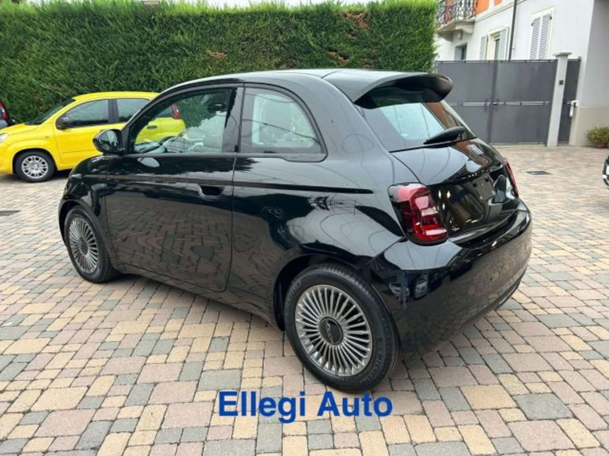 Fiat 500 1.0 hybrid Icon (9)