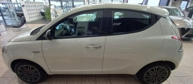 Lancia Ypsilon 1.0 FireFly 5 porte S&S Hybrid Gold Plus (3)