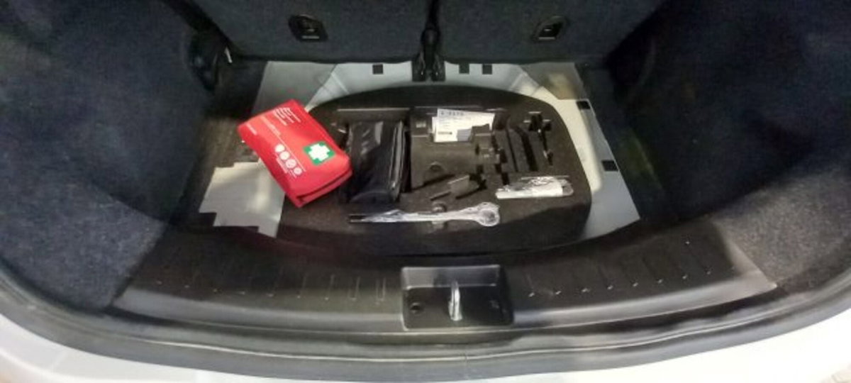 Lancia Ypsilon 1.0 FireFly 5 porte S&S Hybrid Gold Plus (5)